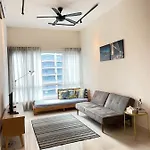 Crest Residence 2 Bedroom Condo With Klcc View