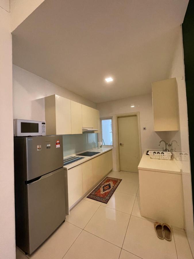 Crest 2 Bedroom With Klcc View Pangsapuri Kuala Lumpur