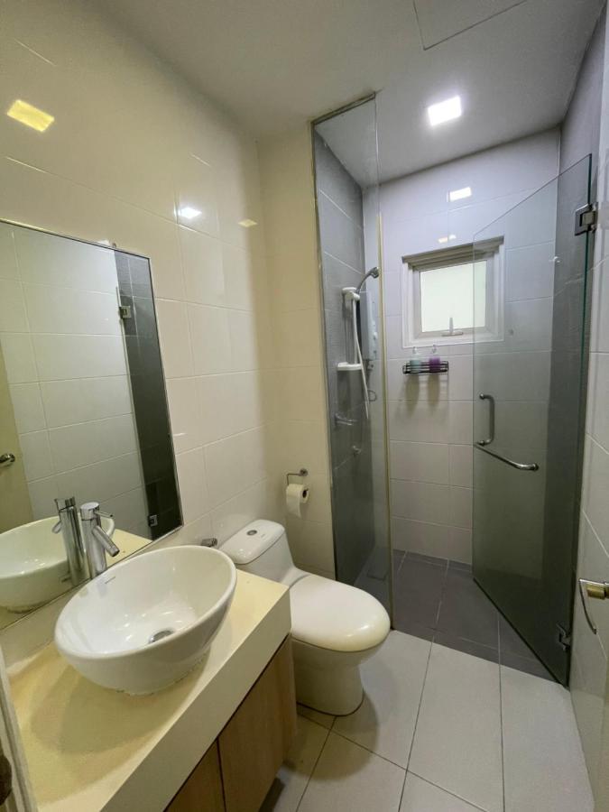 Crest 2 Bedroom With Klcc View
