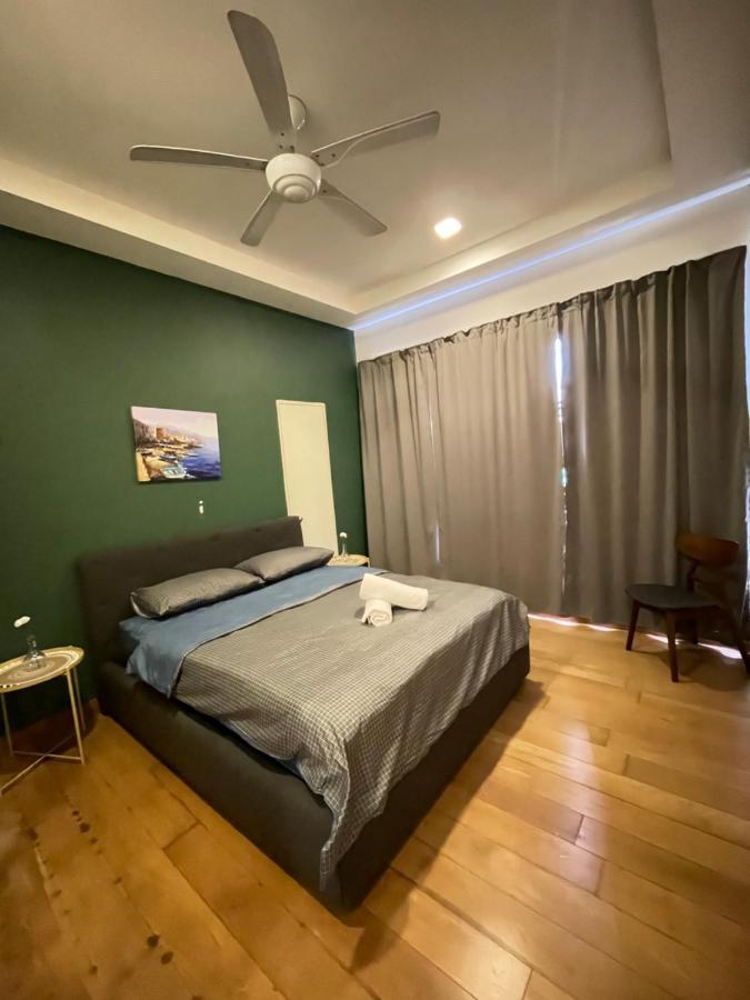 Crest 2 Bedroom With Klcc View