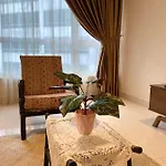 Crest Residence 2 Bedroom Condo With Klcc View